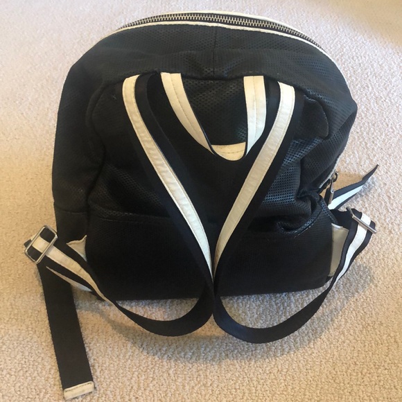 Elizabeth and James Backpack - Picture 2 of 4